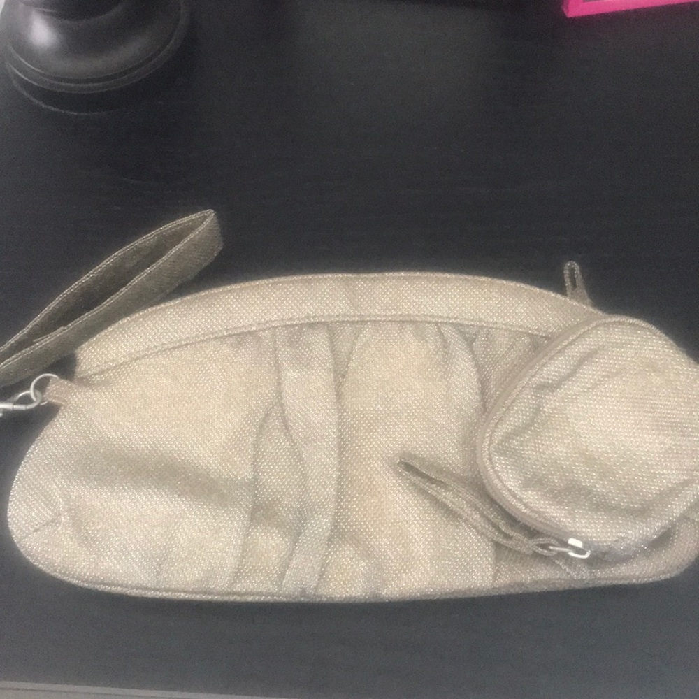 Clutch wristlet